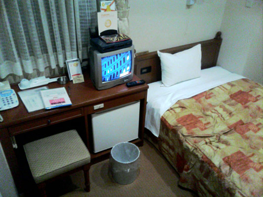 ���j�b�g�o�X���Ȃ��d