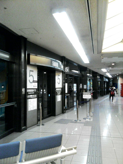 ���̃t���A�ɂ͓y�Y���X�������ł���