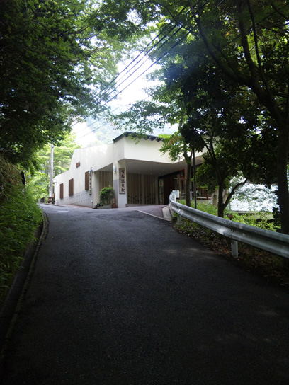 ���[�v�E�F�C�̉w