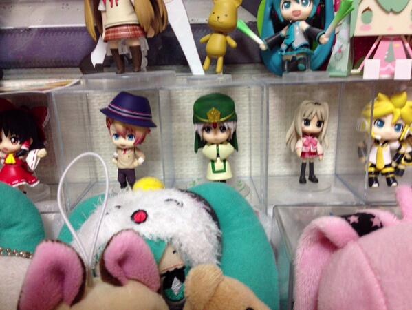 BaYCf24CEAAvqVb.jpg (599 x 450)